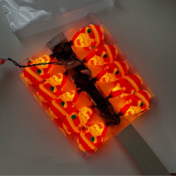 Christmas lights - Picture 14 of 15